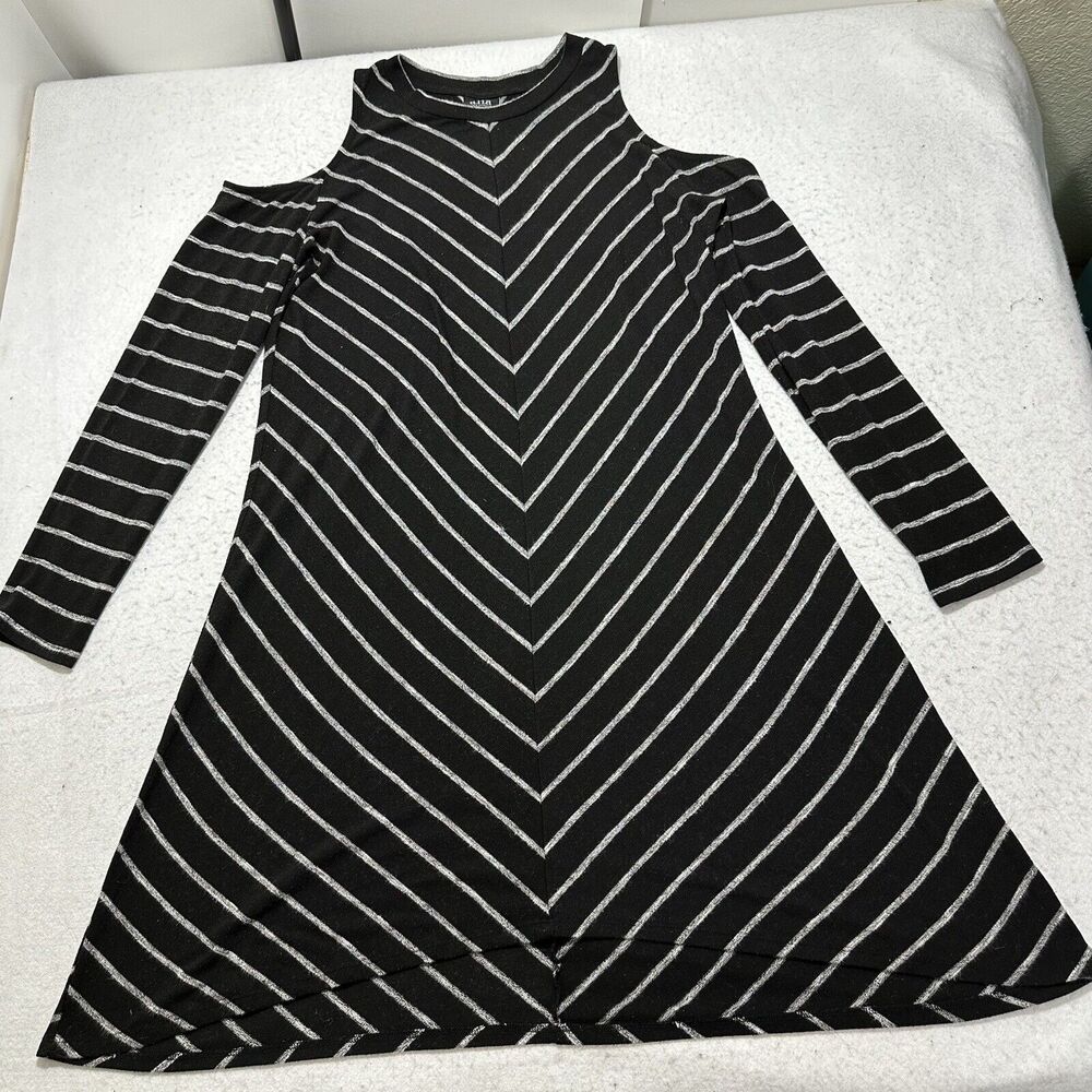 a.n.a. Women's XL Long Sleeve Cold Shoulder A-Line Striped Dress Black Gray